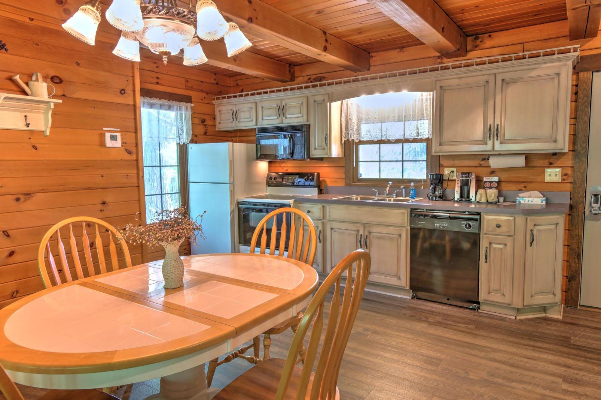 Wild Rose Cabin By Amish Country Lodging Millersburg Zewnętrze zdjęcie