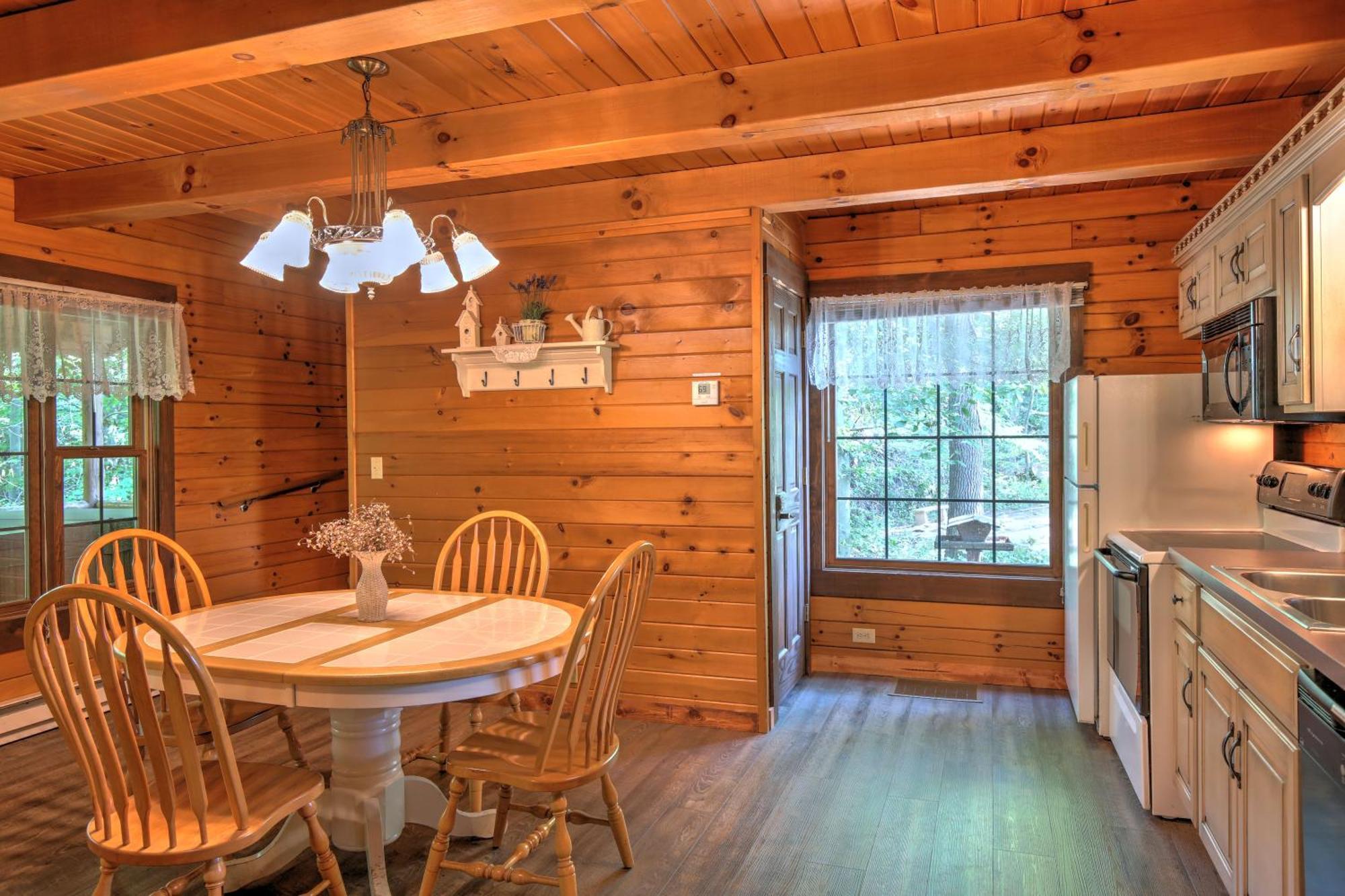 Wild Rose Cabin By Amish Country Lodging Millersburg Zewnętrze zdjęcie